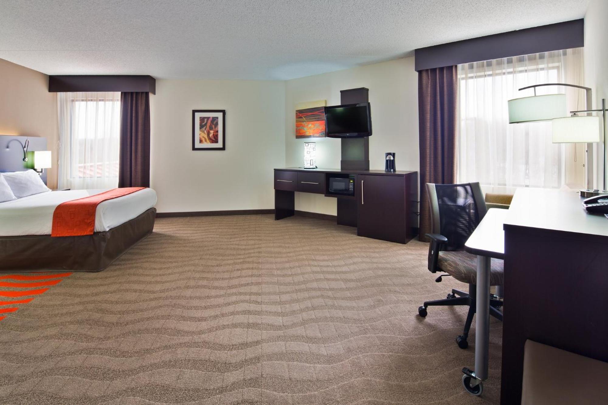 Holiday Inn Express Harrisburg I-81 - Hershey By Ihg Manadahill Eksteriør bilde