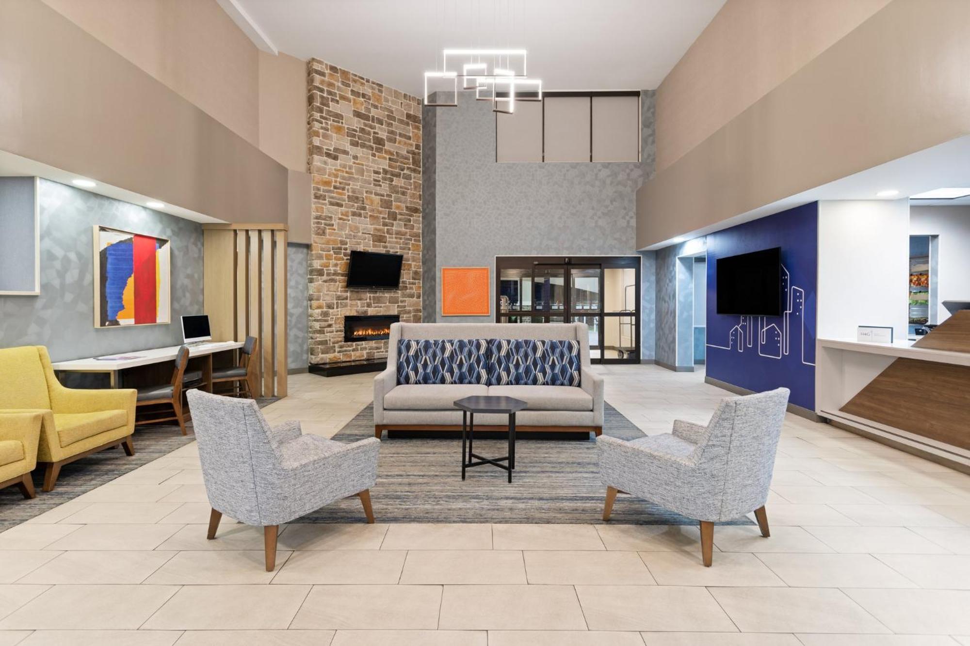 Holiday Inn Express Harrisburg I-81 - Hershey By Ihg Manadahill Eksteriør bilde